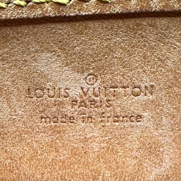 Louis Vuitton LV Monogram Petit Bucket Vintage w/dust bag & COA -‎ GUC - Picture 3 of 16